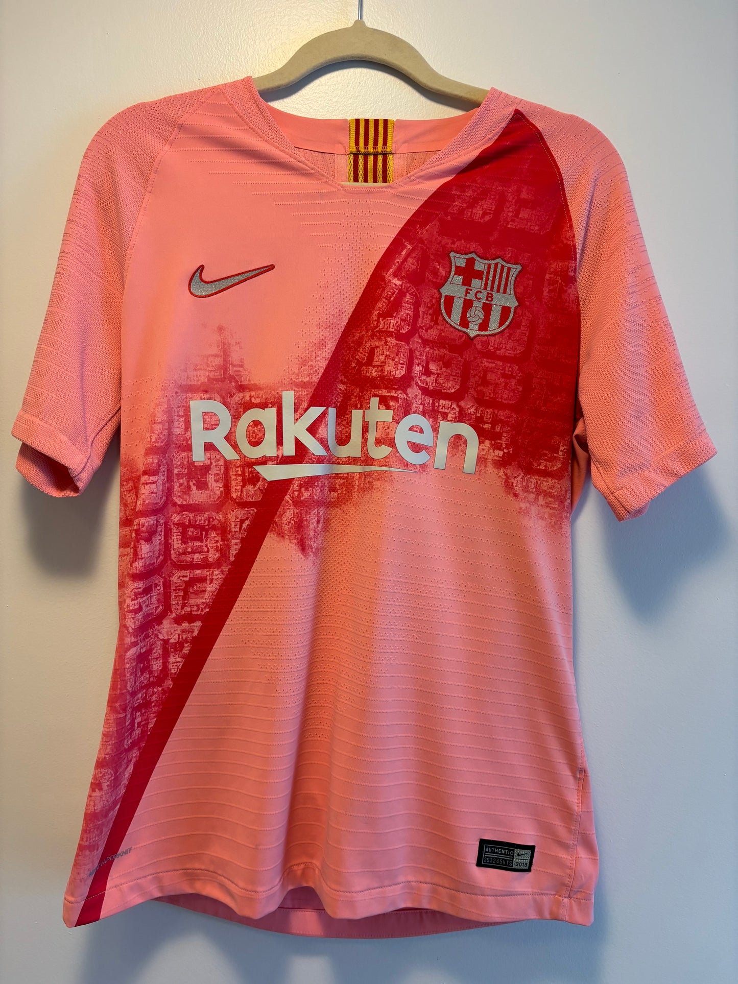 Barcelona 2018-19 Third Kit (M)